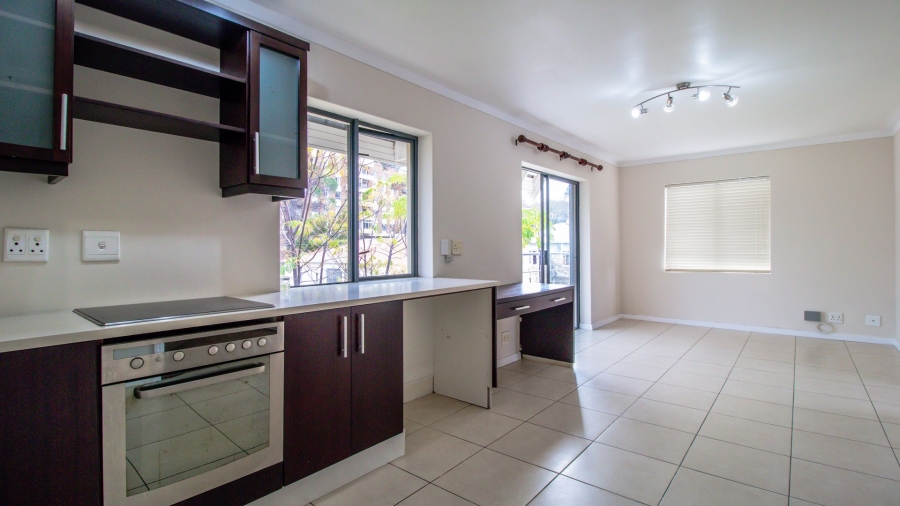 2 Bedroom Property for Sale in Wynberg Upper Western Cape
